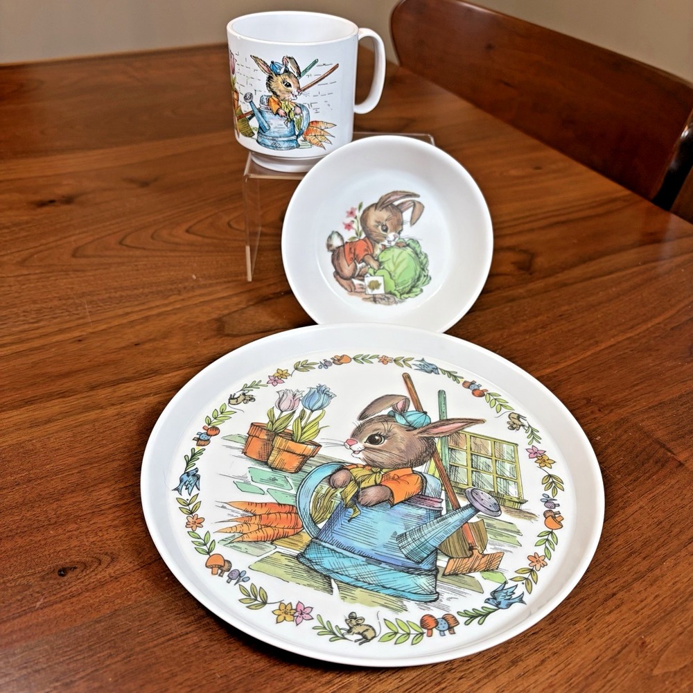 Oneida Deluxe 3 Piece Peter Rabbit Kids Melamine Plate, Bowl, Cup w/  Handle